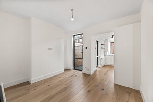 Dining Room- click for photo gallery